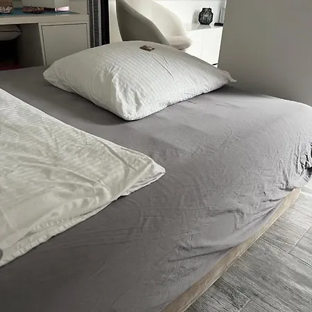 Hakuna Matata - 2 Schlafzimmer - 3 - Netflix - S-bahn - Parkplatz - Kinderfreundlich - Immanuel Helios Klinikum * Kolonie Rontgental